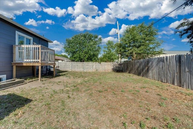 2902 W Maxwell, Wichita, KS 67217