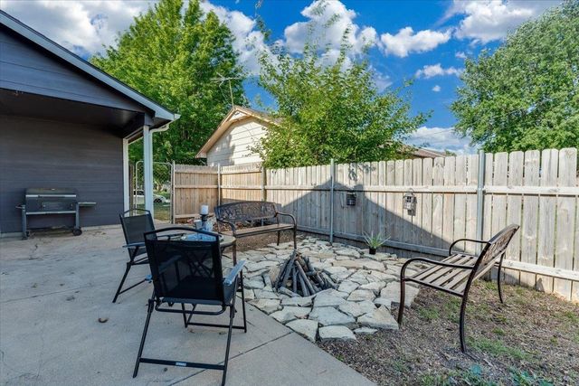 2902 W Maxwell, Wichita, KS 67217