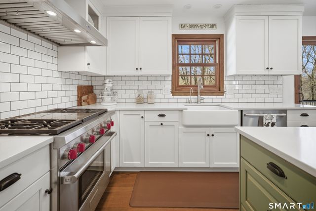 126 Rolling Hills Drive, Fairfield, CT 06824