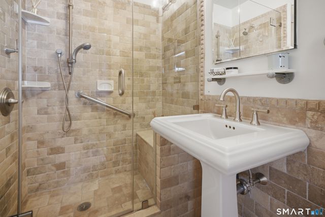 126 Rolling Hills Drive, Fairfield, CT 06824