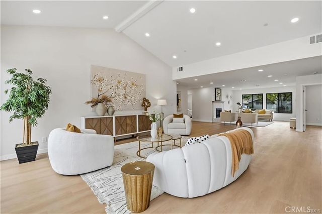 12621 Singing Wood Drive, Santa Ana, CA 92705