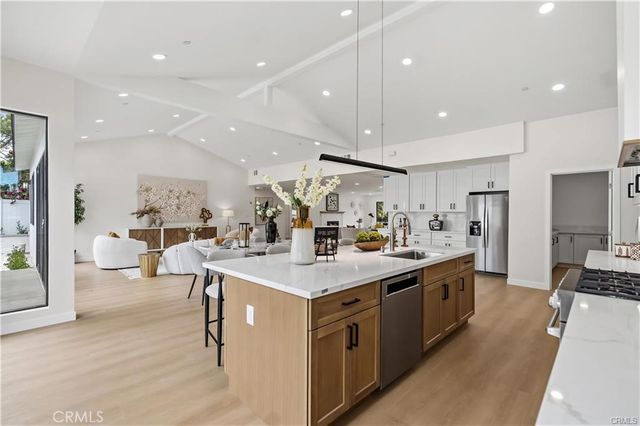 12621 Singing Wood Drive, Santa Ana, CA 92705