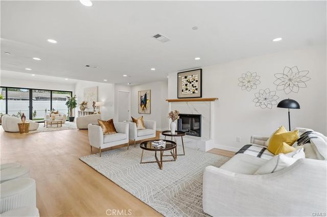 12621 Singing Wood Drive, Santa Ana, CA 92705
