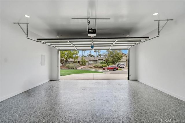 12621 Singing Wood Drive, Santa Ana, CA 92705