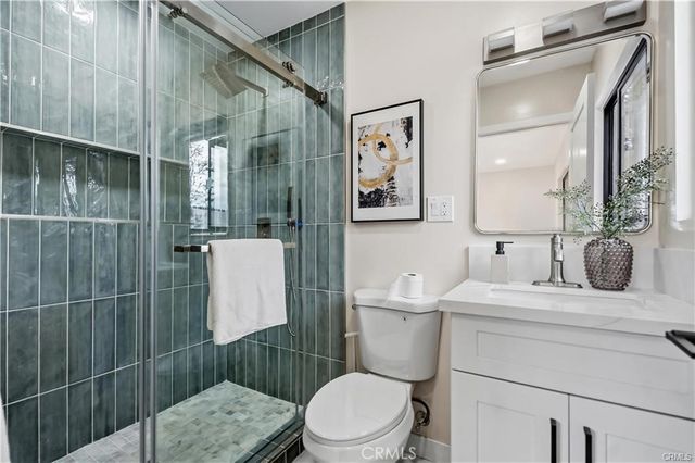 12621 Singing Wood Drive, Santa Ana, CA 92705