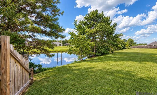 10734 Dodger Dr, Denham Springs, LA 70726
