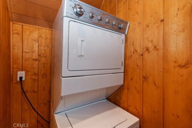 295 Sunset, Lake Arrowhead, CA 92352