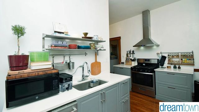 2524 W Palmer Street 2, Chicago, IL 60647