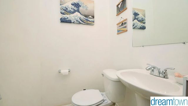 2524 W Palmer Street 2, Chicago, IL 60647