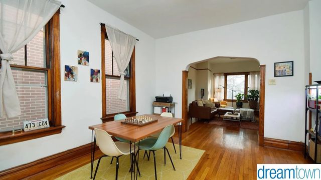 2524 W Palmer Street 2, Chicago, IL 60647