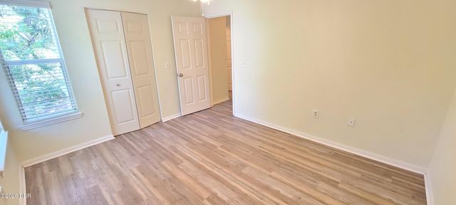 940 Village Trl Unit 4-202, Port Orange, FL 32127