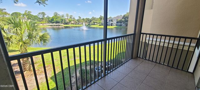 940 Village Trl Unit 4-202, Port Orange, FL 32127