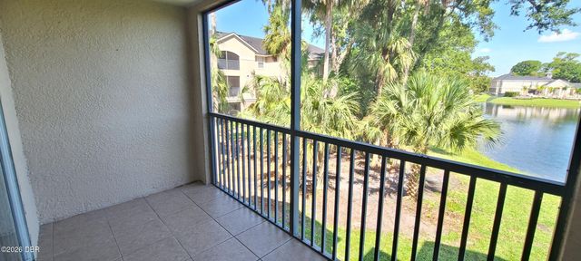 940 Village Trl Unit 4-202, Port Orange, FL 32127