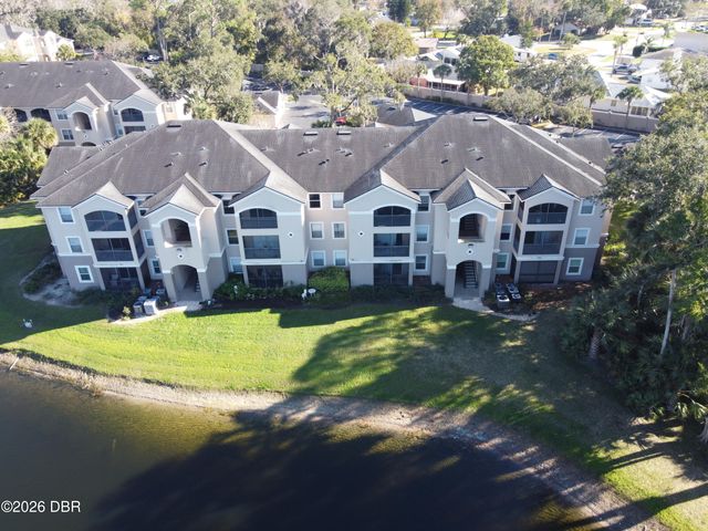 940 Village Trl Unit 4-202, Port Orange, FL 32127