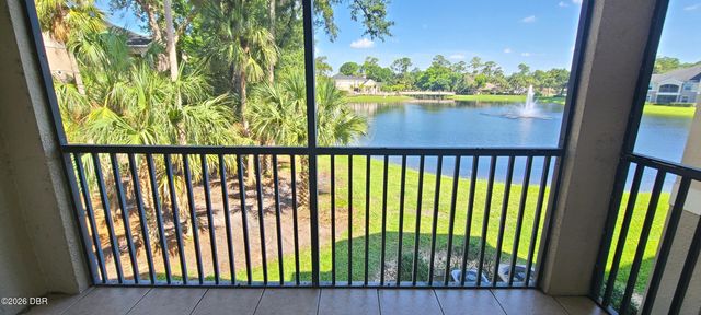 940 Village Trl Unit 4-202, Port Orange, FL 32127