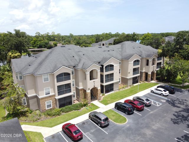 940 Village Trl Unit 4-202, Port Orange, FL 32127