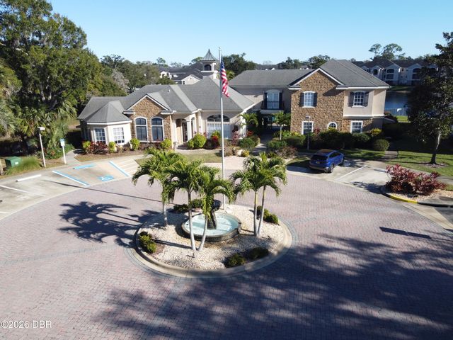 940 Village Trl Unit 4-202, Port Orange, FL 32127