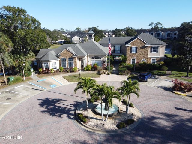 940 Village Trl Unit 4-202, Port Orange, FL 32127