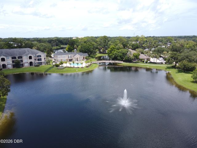 940 Village Trl Unit 4-202, Port Orange, FL 32127