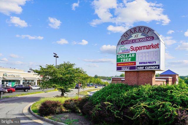 16368 GANGPLANK LN, Woodbridge, VA 22191