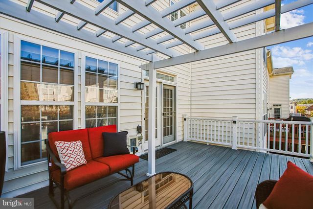 16368 GANGPLANK LN, Woodbridge, VA 22191