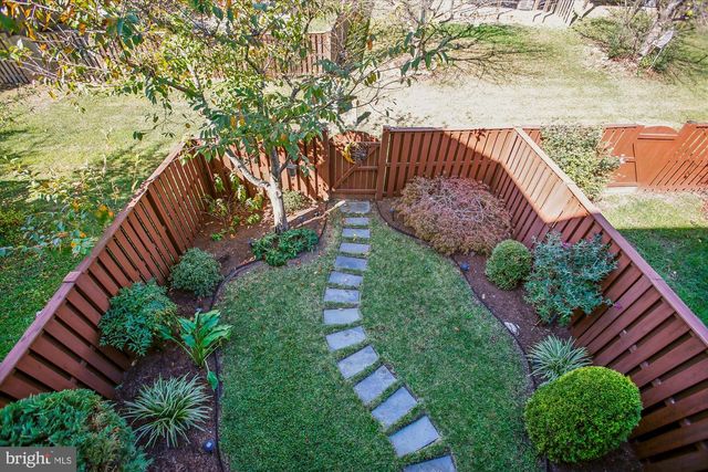 16368 GANGPLANK LN, Woodbridge, VA 22191