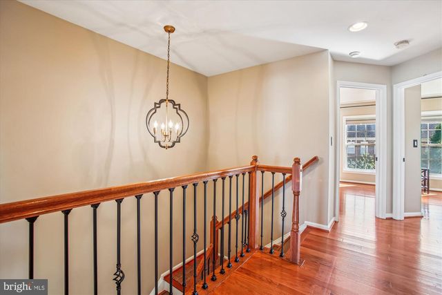 16368 GANGPLANK LN, Woodbridge, VA 22191