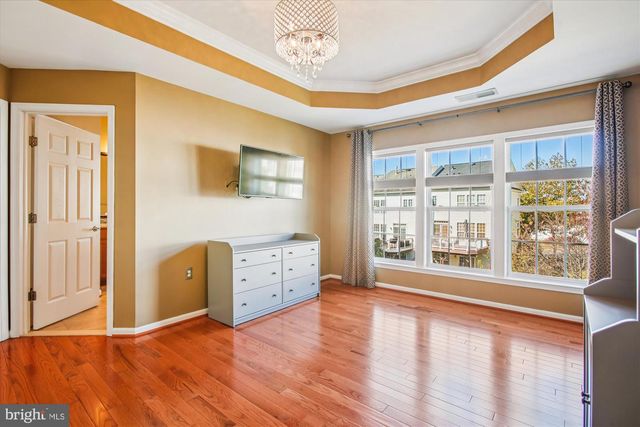 16368 GANGPLANK LN, Woodbridge, VA 22191