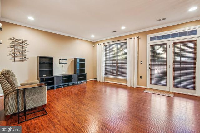 16368 GANGPLANK LN, Woodbridge, VA 22191