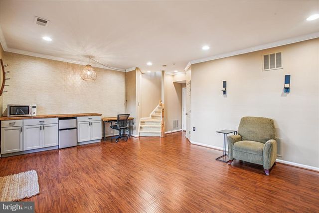 16368 GANGPLANK LN, Woodbridge, VA 22191
