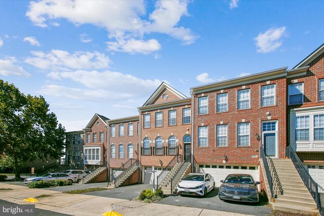 16368 GANGPLANK LN, Woodbridge, VA 22191
