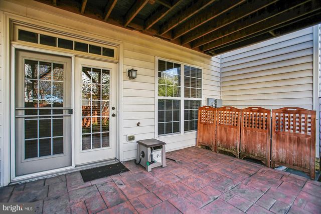 16368 GANGPLANK LN, Woodbridge, VA 22191