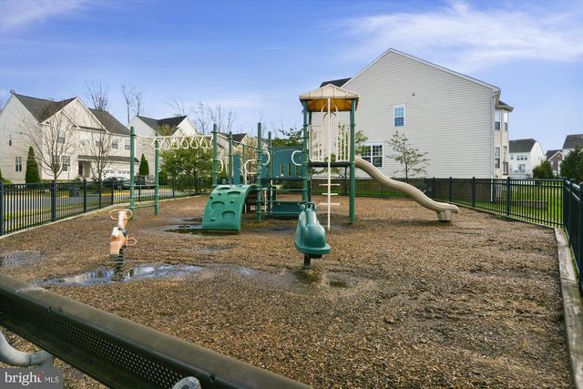 16368 GANGPLANK LN, Woodbridge, VA 22191