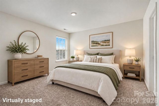 10631 Bradstreet Commons Way, Charlotte, NC 28215