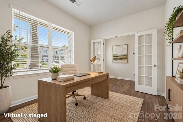 10631 Bradstreet Commons Way, Charlotte, NC 28215