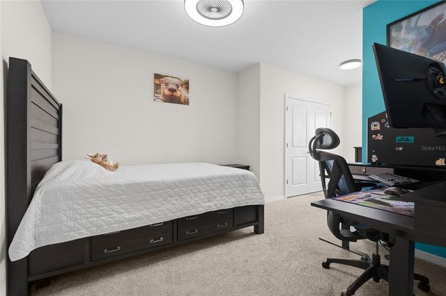 17668 CRESCENT MOON LOOP, Bradenton, FL 34211