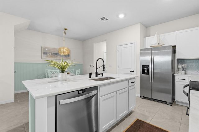 17668 CRESCENT MOON LOOP, Bradenton, FL 34211