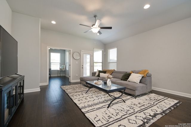 5013 Arrow Ridge, Schertz, TX 78124