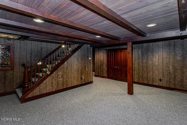 60 Back Bay Road, Bowling Green, OH 43402