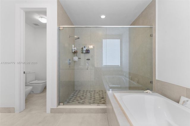 9830 NW 74th Terrace, Doral, FL 33178