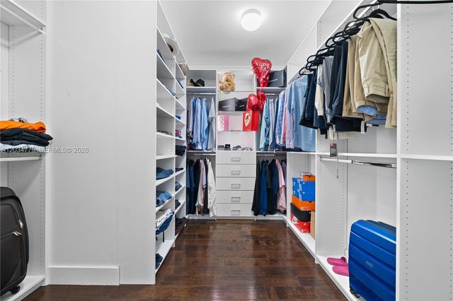 9830 NW 74th Terrace, Doral, FL 33178