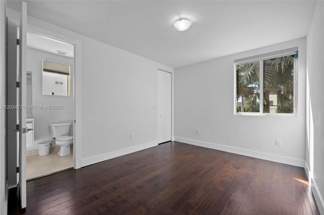 9830 NW 74th Terrace, Doral, FL 33178