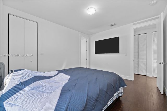 9830 NW 74th Terrace, Doral, FL 33178