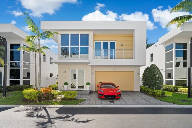 9830 NW 74th Terrace, Doral, FL 33178