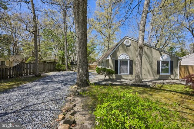 15 ALYSSUM ST, Browns Mills, NJ 08015