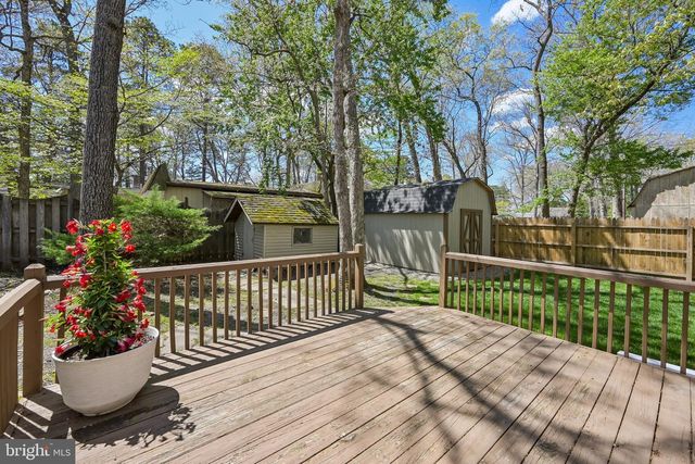 15 ALYSSUM ST, Browns Mills, NJ 08015