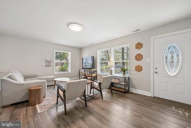 15 ALYSSUM ST, Browns Mills, NJ 08015