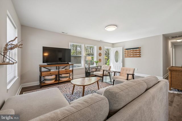 15 ALYSSUM ST, Browns Mills, NJ 08015