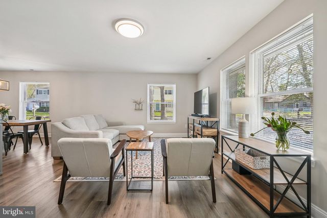 15 ALYSSUM ST, Browns Mills, NJ 08015