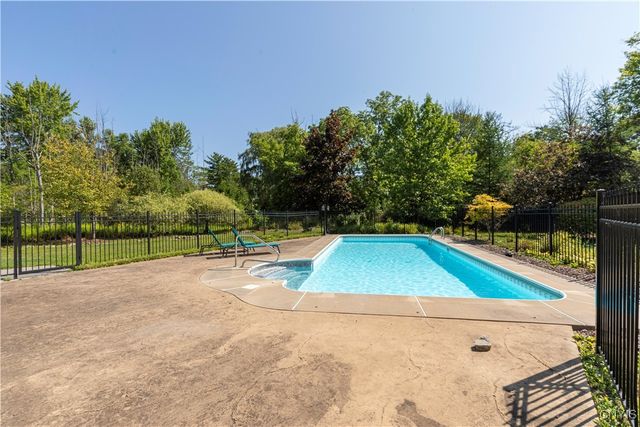 5 Kane Avenue, Skaneateles, NY 13152